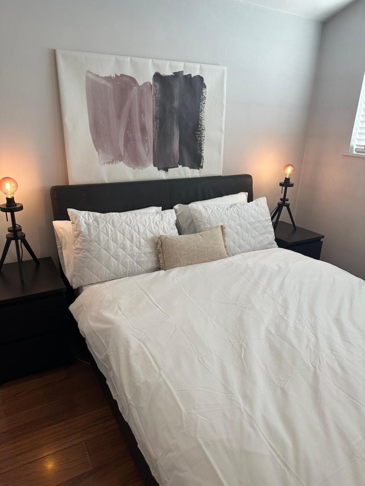 Apartment 1 Bedroom Spacious And Private