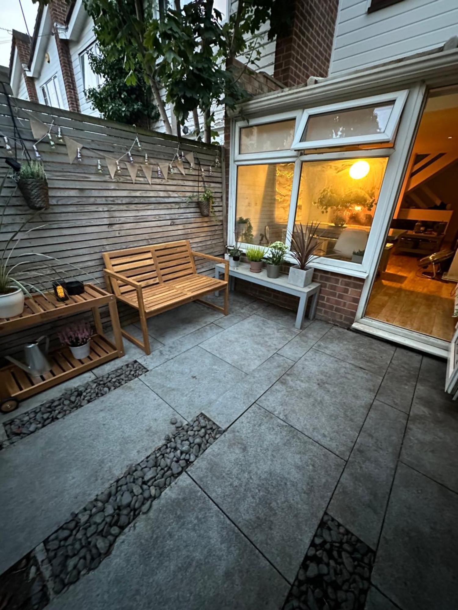 Apartment 1 Bedroom Spacious And Private